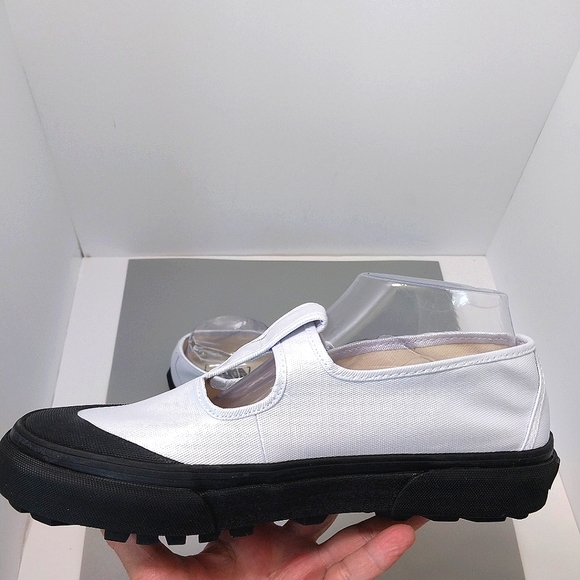 Vans‎ Mary Jane's Coated Canvas Shoes, NEW, Size 8| EUR 38.5 - Picture 5 of 12